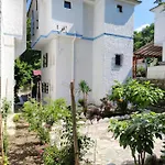 Villa Flower House *