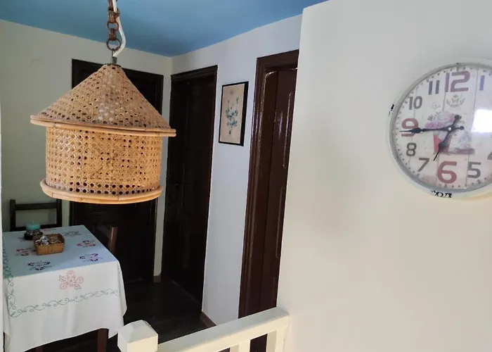 Flower House Villa Khorevtón